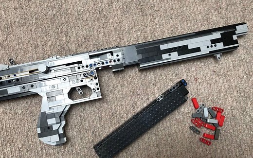 【附内部机械结构展示】Lego Thompson M1A1 Shell Ejecting Blowback SMG