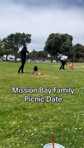 27K views · 484 reactions | Mission Bay Picnic Date food, fun, and love ❤️ #missionbay #familytime #picnic | Daja Lindsey | Facebook