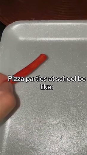 Pizza parties at school 😂