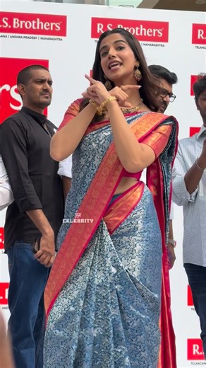 Praveen Mandala (clicks) on Instagram: "Mana Menu Dance on stage at event in Hyderabad . . . Do Follow For More @hicelebrity__ . . . #hicelebrity #instagram #tollywood #praveenmandala #trendingreels #viralvideos #tredingvideo #trending #viral #viralreels #meenakshichaudhary"