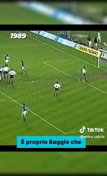 🤍💙 Roberto Baggio 🤍💙 Azzurri Goal, first ever: Italy vs Uruguay ROBERTO BAGGIO Italy vs Uruguay (1-1) The game’s in need of some inspiration, and it will be provided just short of the halfway point in the second half. Giannini had taken on a ball from an enterprising Ferri run into Uruguayan territory, and as he tried to position himself for a shot from just outside the 18 yard marker, he was hauled down by De León who showed a bit of carelessness. Whenever Gli Azzurri would have an opportun