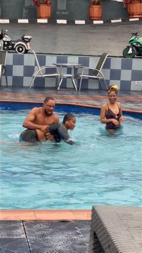 #viral #funny #bts #pool #water #funnypictures #trending #trendingshorts #viralvideo #bts