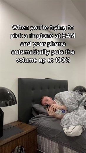 Funny Bed Alarm Jump Scare Moments