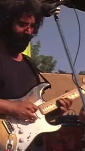 Veneta, Oregon 8/27/72 | Who Are The Grateful Dead