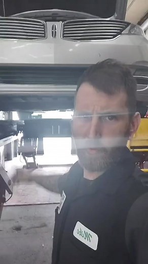 Auto Tech Tips #rustbeltmechanic #carsoftiktok #mechanicsoftiktok #autotechmike #rustbelt #greenscreen #mechaniclife #wheels #mechanictools #mechanicsoftiktok #mechanics #greenscreen #reels #reels2024 #ford #chevy #dieseltrucks #dieselpower | AutoTech Tips
