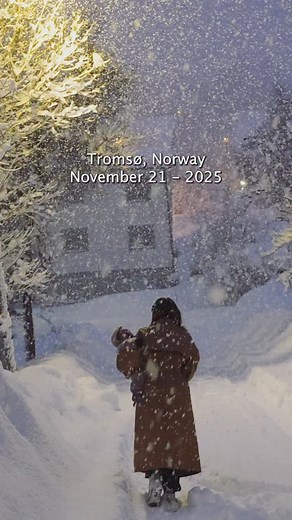 221K views · 17K reactions | Tromsø woke up to THIS today! ☃️懶梁 Surreal scenes after one of the heaviest snowfalls of the season during the night. Yet life goes on as usual — kids off to kindergarten, people heading to school and work, and the city quietly digging itself out again. Feel free to send this to someone who dreams of living in a Winter Wonderland. ❄️✨ #tromsolove | Tromsolove | Facebook