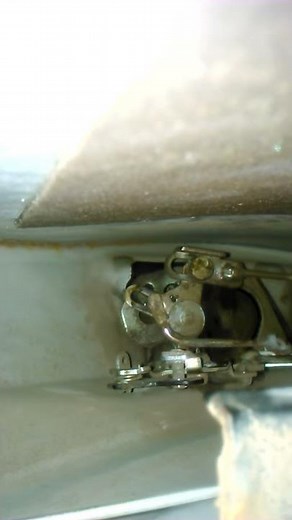 Indica car door internal locking mechanism