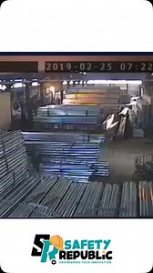 🚨 Warehouse Space Constraints: A Hidden Safety Risk! 🚨 📦 Space limitations in warehouses and stores are a common challenge, often leading to increased safety hazards and risks. A cluttered or congested warehouse is not just an operational issue—it’s a major safety concern! 🚧 🏢 Supply Chain Managers, Warehouse Managers, and HSE Think Tanks must recognize the serious repercussions of poor space management. When aisles are blocked, goods are stacked improperly, or emergency exits are obstructe