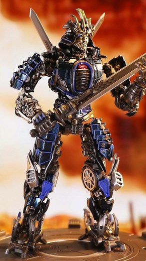 Shipping Announcement｜Transformers: Age of Extinction - 16cm Drift Model Kits - AMK PRO Series Shipping will gradually begin on Nov. 15! Instock now: https://shop.yolopark.com/products/amk-pro-tf4-drift *Arrival times may vary slightly across different channels. Please refer to the actual delivery time. *If you encounter any product or assembly issues, please contact YOLOPARK’s official after-sales service using the card included inside the packaging box. #YOLOPARK #transformers #hasbro #transfo