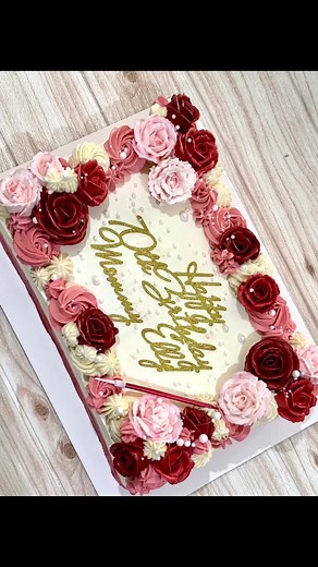 Custom Carrot Cake Ideas for a 70th Birthday Celebration