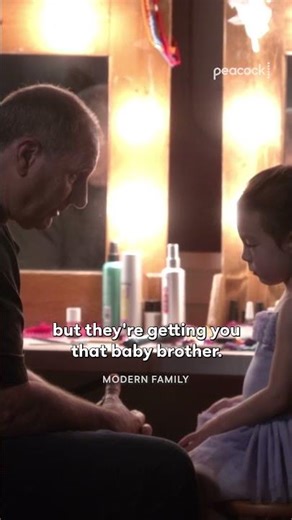 “Come dance with me, grandpa” #ModernFamily #LilyTuckerPritchett #JayPritchett #Shorts