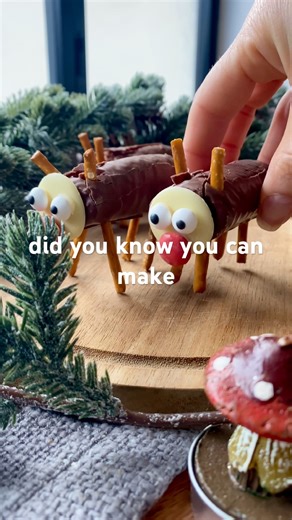 Mini chocolate reindeer cakes | Christmas recipe | kitchen hack