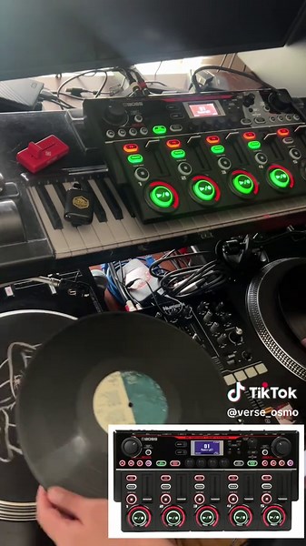 BOSS RC505mk2 Loop Station Tutorial for Beat Makers