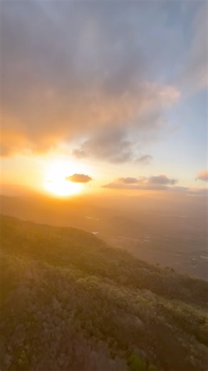 Sunsets in the sky 🇧🇷 #paragliding #brazil