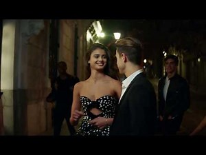 Canción anuncio 212 VIP Black Rose Carolina Herrera 2018