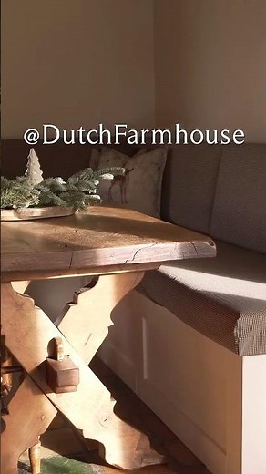 DIY Built-in Bench for breakfast nook