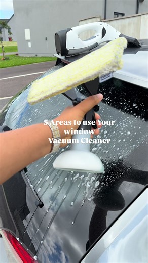 Window vacuum cleaner is not just for windows, you can use it in many places in your house! Grab yours in the yellow bucket below ⬇️ #windowvacuum #tiktokmademebuyit #tiktokshop #tiktokshopireland #irishtiktok #cleantok #cleanwithme #cleaningtips #tiktokshopireland