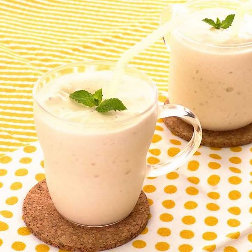 まろやか！ バナナシェイクのレシピ動画・作り方 | デリッシュキッチン