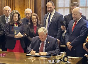 Governor signs new bills into law supporting veterans, military members