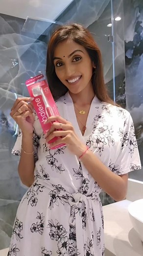 Revolutionary Balene Toothbrush: Clean Inside, Outside, and Biting Surfaces Simultaneously