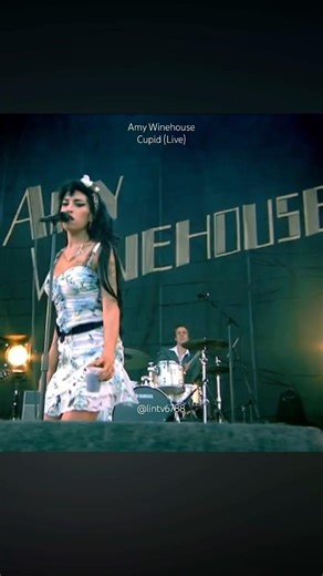 Oxegen Festival 2008 ❤️🕊️#amywinehouse #cupid #livemusic #live #artist
