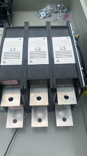 ATS Osung OSS-64-TN 3P/4P 400A – Chuyển nguồn tự động cực bền, độ tin cậy cao| Cơ Điện DITICO