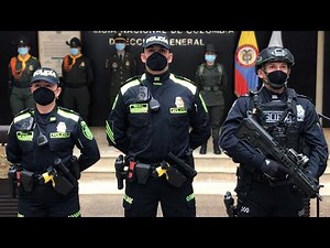 La Policía Nacional de Colombia presenta sus nuevos uniformes