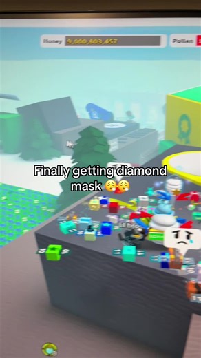 Achieving the Diamond Mask in Bee Swarm Simulator