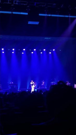 Leon Bridges live in Paris #leonbridges #music #jazz