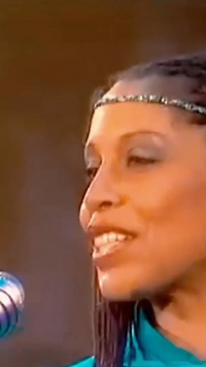 #FlashbackFriday #SharonBrown 🎶 #ispecializeinlove (1982) #dance #boogie #postdisco #80smusic #nostalgia | Angela J. Richardson