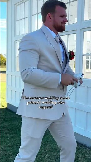 The sweetest cake toppers (and wedding favour ideas) ever 🤩