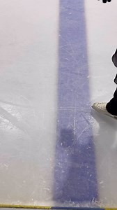 Are you still not comfortable with the Mohawk/C step? Is it new and challenging? Have you don’t it for a while but fell intimidated with speed? Or going your “bad” way. Ugh! Or just forget about the outside. Or how about that awful transition between circles on the pre bronze crossovers? SOS? Emergency? Let me help you❣️ I got you! Upcoming 2 part Seminar #AdultFigureSkater #AdultIceSkater #AdultSkater #AdultFigureSkating #AdultIceSkating #FigureSkatingAdults #IceSkatinglessons #adultsskatetoo |