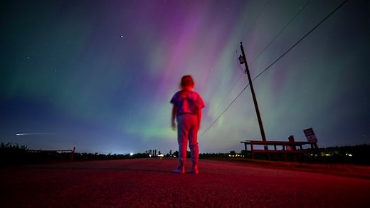 Solar storm brings northern lights to southern Canada | CBC News