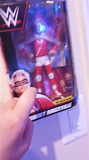 #WWE my wwe fig my favorite worst and cool #roblox ‪@WWE‬ ‪@BrettOLive‬ ‪@MyDamnToys‬ #speed