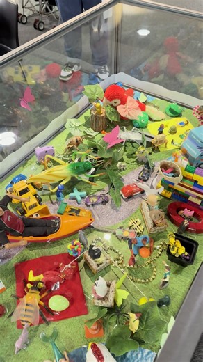 Check out what happens downstairs in the Library at Discover It! - our reading zone at Puke Ariki specially for kids and teens. Discover It! is packed with hands-on activities that make reading and learning fun for kids (and adults too!). From new books, to science experiments, to creative play, it’s the perfect spot to explore and enjoy. Pop in this summer and check it out for yourself! 🌞 | Puke Ariki