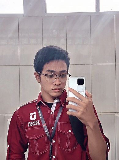 Jidan Sistem Informasi: Membangun Karir di Telkom University