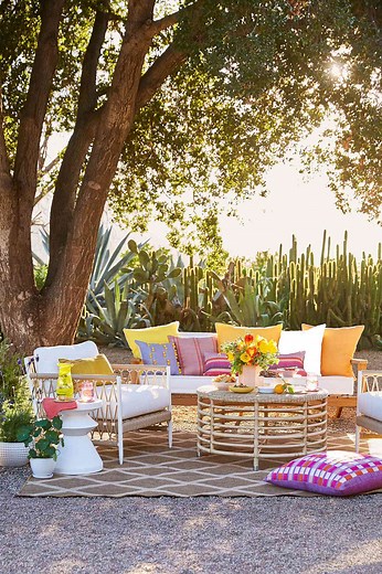 8 Tips for Buying Patio Furniture That Will Last