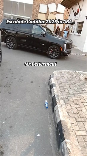 2025 Cadillac Escalade Review: Luxury and Performance