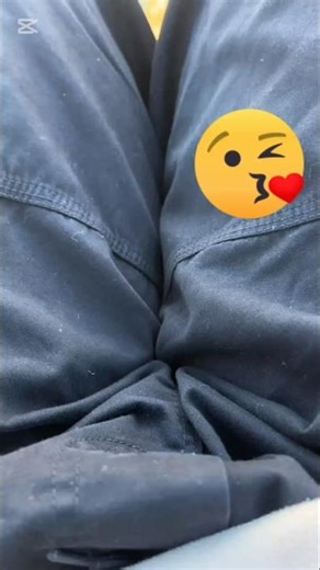 line catchy caption likho– Example: “Mood on point 😎🔥”