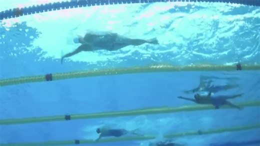 McKeown, Smith battle for 200m back world record