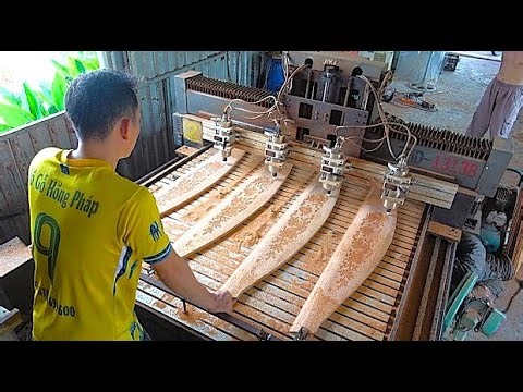 Chan Quy. Craftsmen who create parts of a century-old Vietnamese altar!