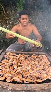 Grilling & Eating Shrimp While it's Hot! 🦐🔥