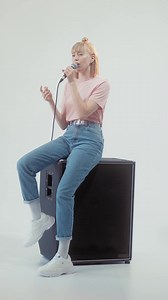 34K views · 2.3K reactions | Am 10.05. ist es endlich soweit! Dann gibt es die kleine LEA endlich als tonie! ✨ Ich kann‘s immer noch kaum glauben, dass ich die erste deutsche Künstlerin mit eigenem tonie bin und freue mich ultra krass auf eure Reaktionen zu „LEAs Welt“. 殺 #leaswelt #toniebox #tonies | LEA | Facebook