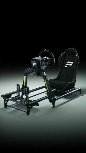 8.1K views · 3 comments | Das ClubSport Rennlenkrad F1® kombiniert ein fortschrittliches Formula-Lenkrad mit einer einzigartigen blauen Forged-Carbon-Oberfläche und der 15 Nm ClubSport DD+ Wheel Base, um eine konstante Drehmomentleistung und detailliertes Force Feedback zu liefern | Fanatec | Facebook