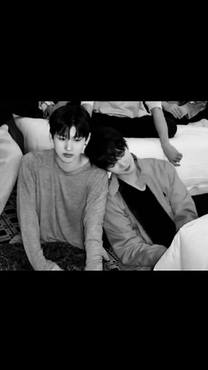 형, 성경책 좀 그만 읽어요!