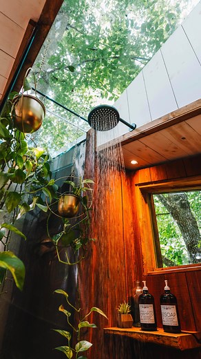 Treetop Hideaways | Send this to your person 💚 The Elements Treehouse is one of the most luxurious treehouses out there, complete with heated floors, and a... | Instagram