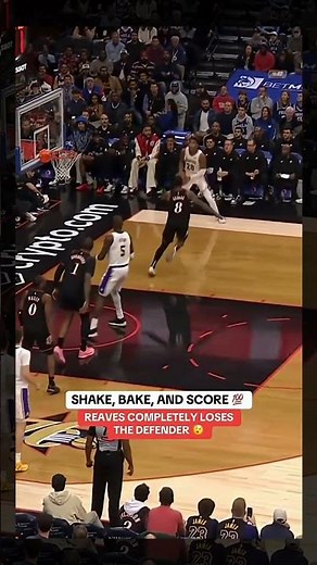 Austin Reaves Putting On a Real Show! | NBA Highlights