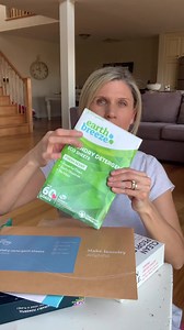 4.7K reactions · 269 shares | Tired of your heavy and messy laundry detergent? I was too... now I'm so glad I switched  Check out what I have discovered while on the hunt to replace my bulky and messy liquid detergent with an alternative that is: ✅ Tough on stains ✅ Easy to use ✅ Cost effective (only 20 cents a load) ✅ 100% plastic jug free | Beth, the Cleaning Guru | Facebook