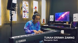 𝐁𝐞𝐧𝐣𝐚𝐦𝐢𝐧 𝐒𝐮𝐦: 𝐓𝐮𝐧𝐚𝐡 𝐄𝐫𝐚𝐰𝐡 𝐙𝐚𝐰𝐧𝐠 Composer: Robert Lalhngakliana Music: Roland Mixing & Mastering: Bawite (Seraphim) Video Edit: ET (Dream Production) *We asked permission to the Original Artist's Family(Robert's Family) for us to sing this song Officially. Youtube: https://www.youtube.com/watch?v=6AgUVH4TyeA | Benjamin Sum