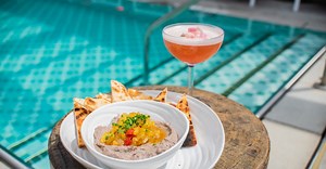 11 New Orleans Pools Serving Food and Drinks This Summer